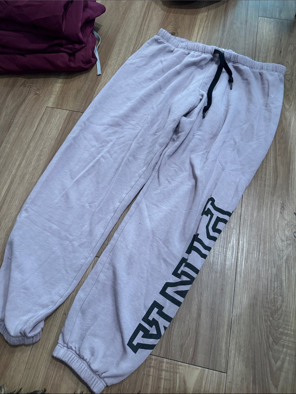 Women’s Casual Lavender Jogger Sweatpants with Side Graphic